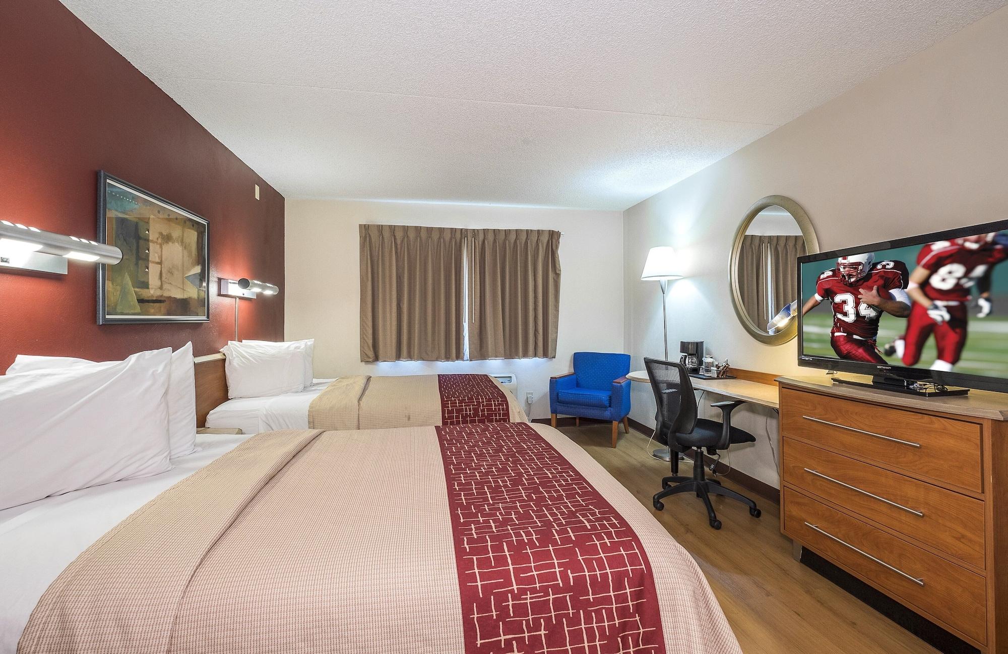 Red Roof Inn & Suites Cleveland - Elyria Kültér fotó